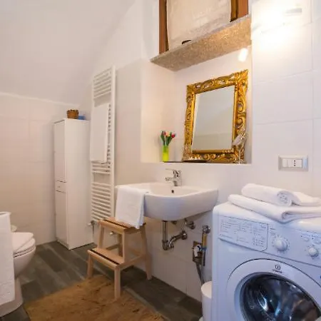 Sleeps 7 بيت للعطل *